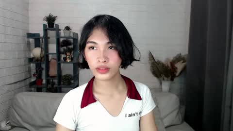 Snapshot of lady_jedyy chatting on December 28, 6:17 am online show from December 28, 6:17 am