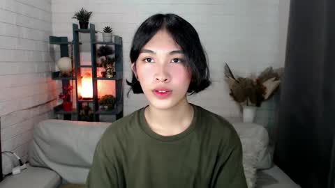 Snapshot of lady_jedyy chatting on January 6, 5:19 am online show from January 6, 5:19 am