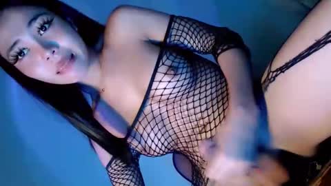 Ella online show from September 27, 1:53 pm