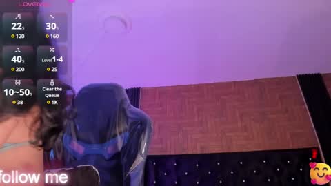 Snapshot of laiilybell chatting on March 7, 1:21 pm laiily bell online show from March 7, 1:21 pm