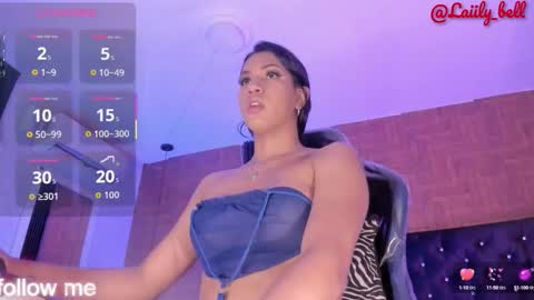 Snapshot of laiilybell chatting on September 9, 1:43 pm laiily bell online show from September 9, 1:43 pm