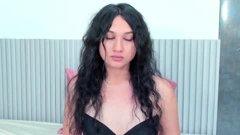 Snapshot of lana_boomer chatting on December 7, 7:10 am Lana online show from December 7, 7:10 am