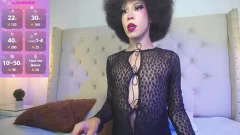 Snapshot of larademon chatting on September 12, 2:53 am lara online show from September 12, 2:53 am