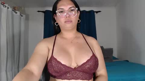 Snapshot of latinaflower_ts chatting on February 3, 7:31 pm FLOR SALVAJE online show from February 3, 7:31 pm