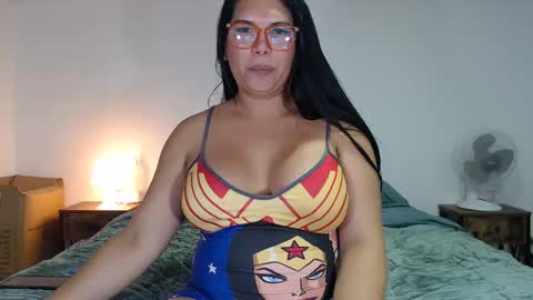 Snapshot of latinaflower_ts chatting on September 28, 3:38 am FLOR SALVAJE online show from September 28, 3:38 am