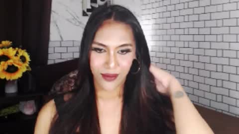 Snapshot of latinatshugecock chatting on September 10, 5:34 pm Cha online show from September 10, 5:34 pm