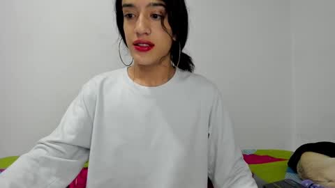 Snapshot of latinsecretfantasy chatting on February 3, 9:52 am latinsecretfantasy online show from February 3, 9:52 am