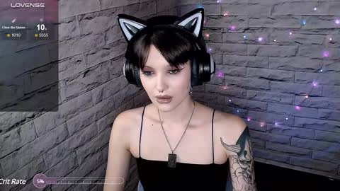 Snapshot of lauren_raquel chatting on December 26, 5:19 pm Eva online show from December 26, 5:19 pm