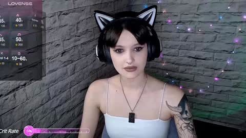 Snapshot of lauren_raquel chatting on December 27, 5:16 pm Eva online show from December 27, 5:16 pm