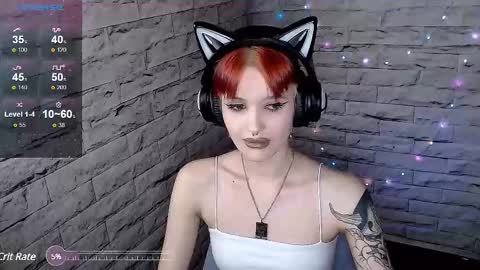 Snapshot of lauren_raquel chatting on February 15, 4:45 pm Eva online show from February 15, 4:45 pm