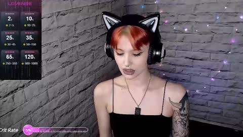 Snapshot of lauren_raquel chatting on February 22, 8:53 pm Eva online show from February 22, 8:53 pm
