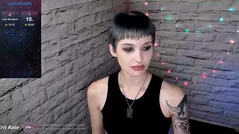 Snapshot of lauren_raquel chatting on September 10, 6:07 pm Eva online show from September 10, 6:07 pm