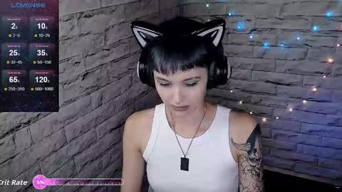 Snapshot of lauren_raquel chatting on September 11, 6:16 pm Eva online show from September 11, 6:16 pm