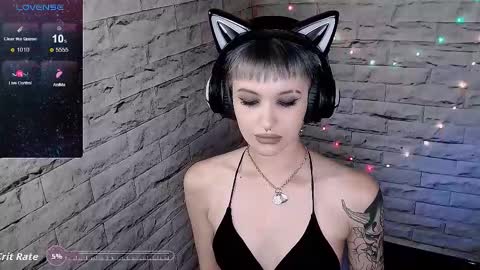Snapshot of lauren_raquel chatting on September 14, 1:26 pm Eva online show from September 14, 1:26 pm
