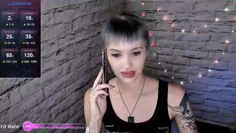 Snapshot of lauren_raquel chatting on September 15, 2:55 pm Eva online show from September 15, 2:55 pm