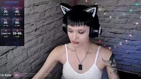 Snapshot of lauren_raquel chatting on September 19, 6:03 pm Eva online show from September 19, 6:03 pm