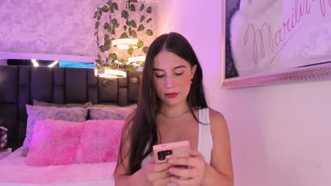 Lauren Blonde online show from January 10, 12:58 pm