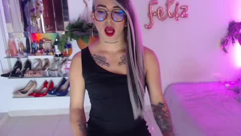 Cristina online show from December 16, 11:18 pm