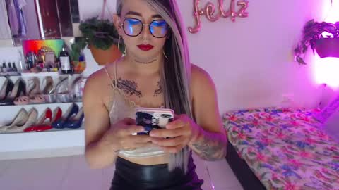 Cristina online show from January 8, 9:44 pm