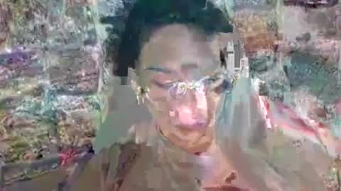 Snapshot of lexi09822 chatting on February 19, 7:06 am Hev Lexi online show from February 19, 7:06 am