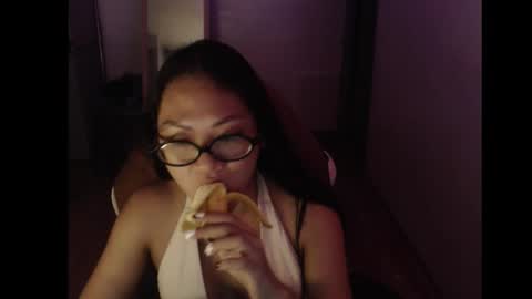Snapshot of lexi09822 chatting on September 22, 12:43 pm Hev Lexi online show from September 22, 12:43 pm