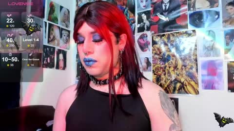 Snapshot of lexxxx_2 chatting on December 6, 9:40 pm LEXXY online show from December 6, 9:40 pm