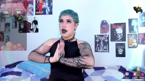 Snapshot of lexxxx_2 chatting on December 29, 8:04 pm LEXXY online show from December 29, 8:04 pm