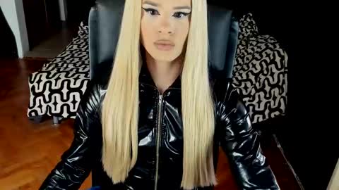 eva lexy you may call me Miss online show from September 27, 7:39 am