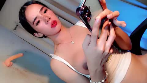 Snapshot of lexy_lore18 chatting on September 19, 3:45 am lexy_lore18 online show from September 19, 3:45 am