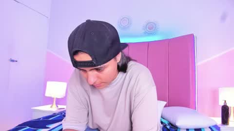 Snapshot of liiam_smith_ chatting on September 13, 4:13 pm Liam smith online show from September 13, 4:13 pm