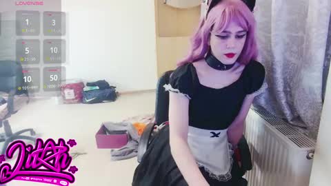 Snapshot of lilah_ts chatting on February 7, 7:49 pm lilah_ts online show from February 7, 7:49 pm