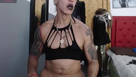 lilith_dhorn1 online show from September 29, 12:05 pm