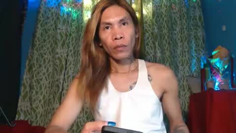 Snapshot of lingkure_69ts chatting on September 24, 7:09 pm weng bustamante online show from September 24, 7:09 pm
