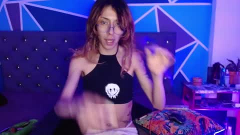 Lio online show from October 1, 8:20 pm