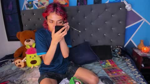 Lio online show from November 14, 10:40 pm