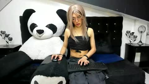 Lis  online show from February 26, 2:16 am