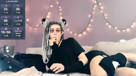 Snapshot of littlepinkcat chatting on February 23, 7:07 pm Felix online show from February 23, 7:07 pm
