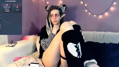 Snapshot of littlepinkcat chatting on February 28, 10:06 pm Felix online show from February 28, 10:06 pm