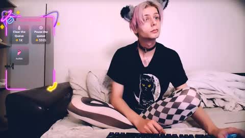 Felix online show from May 30, 7:12 pm