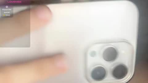 Elizabeth online show from October 6, 7:19 am