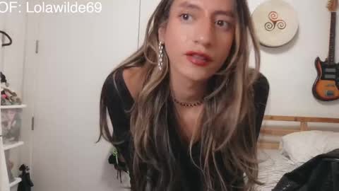 Snapshot of lolita_wilde390 chatting on September 11, 3:48 am Lolita Wildes Back online show from September 11, 3:48 am