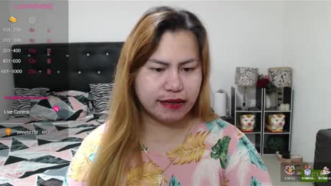 Snapshot of longasiansausage chatting on February 1, 3:52 am TOPwithEXTRABiG online show from February 1, 3:52 am