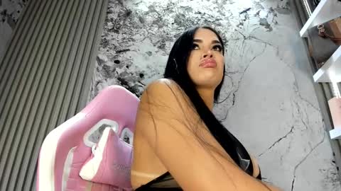 Doll Queen online show from February 24, 10:41 am