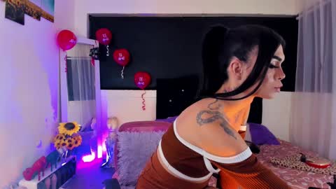 Snapshot of lorena_capelli_ chatting on February 16, 5:26 am lesly lorena online show from February 16, 5:26 am