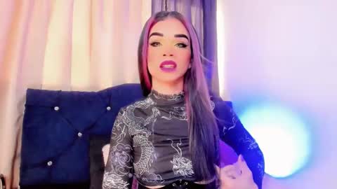 lesly lorena online show from May 20, 7:20 pm