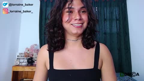 Snapshot of lorraine_baker chatting on December 12, 9:04 pm Lorraine online show from December 12, 9:04 pm