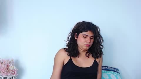 Snapshot of lorraine_baker chatting on February 25, 12:03 pm Lorraine online show from February 25, 12:03 pm