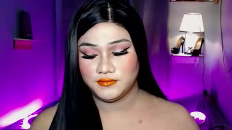 lovely_coleen online show from September 22, 6:13 pm