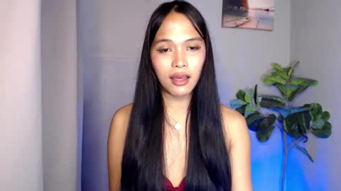 Snapshot of lovely_felicity chatting on September 21, 12:00 pm lovely_felicity online show from September 21, 12:00 pm