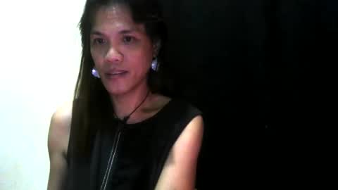 Snapshot of lovely_manificent4u chatting on October 10, 10:11 pm Lest online show from October 10, 10:11 pm